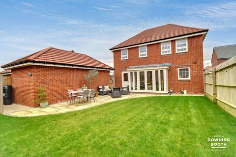undefined, Mansell Avenue, Fradley, Lichfield, WS13 8ZH - Beautifully Presented Family Home