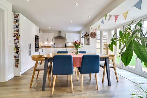 undefined, Mansell Avenue, Fradley, Lichfield, WS13 8ZH - Beautifully Presented Family Home