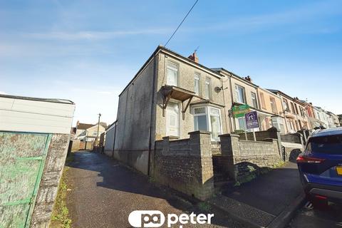 2 bedroom end of terrace house for sale, Mount Pleasant Street, Aberbargoed, Bargoed