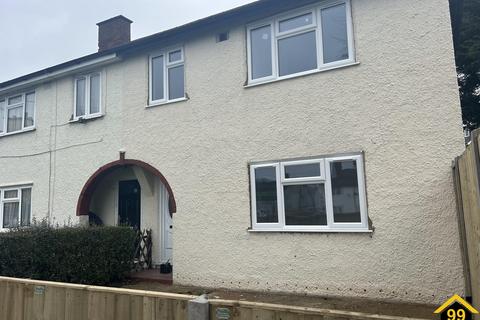 undefined, Camden  gardens, Thornton Heath, Surrey, CR7