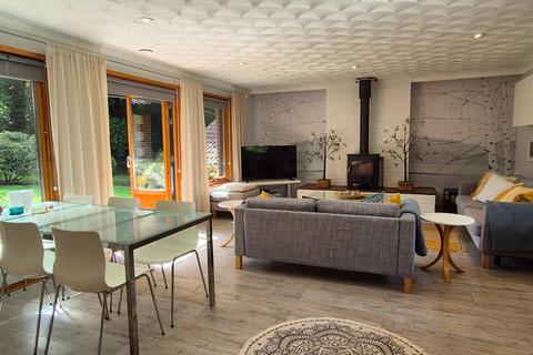 undefined, St. Johns Road, Crowborough