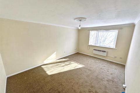 1 bedroom terraced house for sale, Gurney Close, Barking