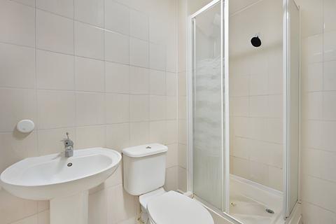 3 bedroom flat for sale, Baker Street, Enfield, EN1