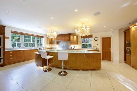 undefined, Dukes Kiln Drive, Gerrards Cross, Buckinghamshire, SL9