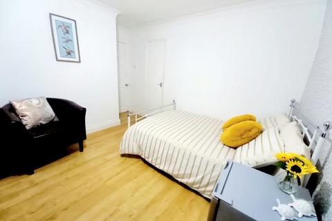 undefined, Trindehay, Basildon, SS15