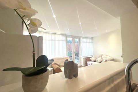 undefined, Trindehay, Basildon, SS15
