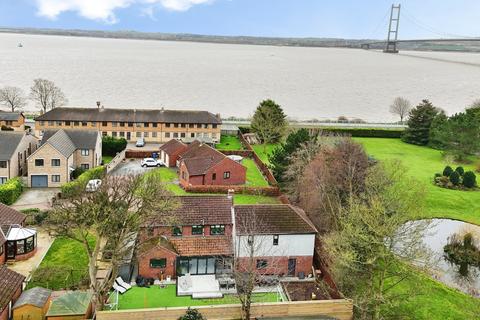 5 bedroom detached house for sale, The Coachings, Cliff Road, Hessle, HU13 0HD