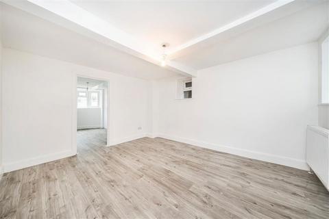 1 bedroom flat to rent, High Street, Kingston Upon Thames KT1