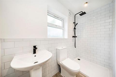 1 bedroom flat to rent, High Street, Kingston Upon Thames KT1