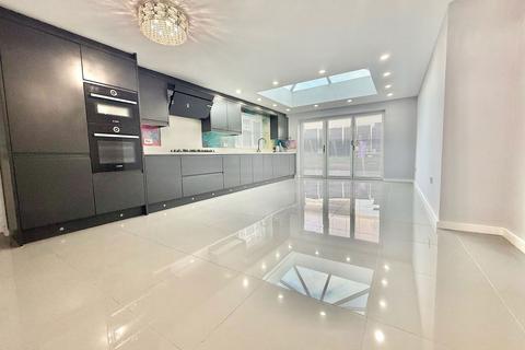 undefined, Balmoral View, Dudley DY1