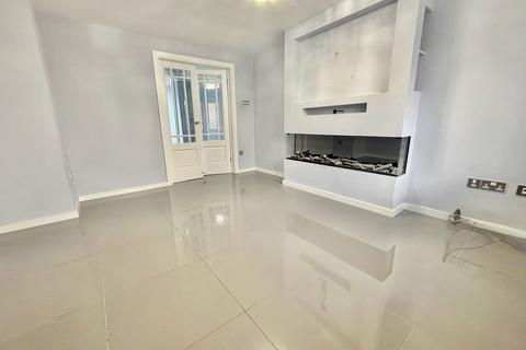 undefined, Balmoral View, Dudley DY1