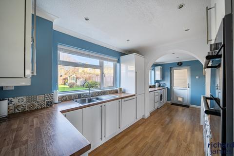 undefined, Chudleigh, Freshbrook, Swindon, SN5