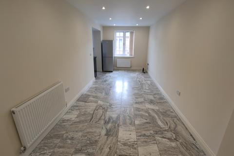 undefined, Co-Op Close, Leicester, LE9