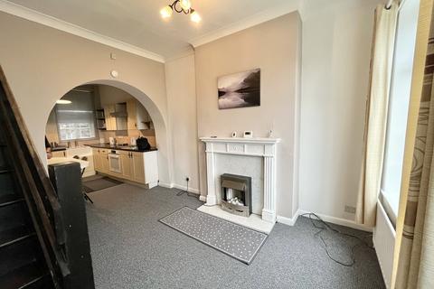 2 bedroom house to rent, Cherry Bank Road, Sheffield, S8