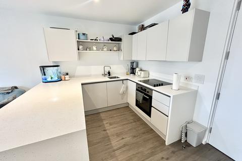 1 bedroom apartment to rent, Marlstone Avenue, Salford, M3