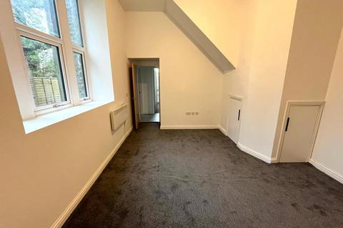 2 bedroom apartment to rent, 113 London Road, Cheshire East SK11