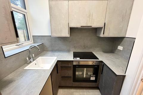 2 bedroom apartment to rent, 113 London Road, Cheshire East SK11