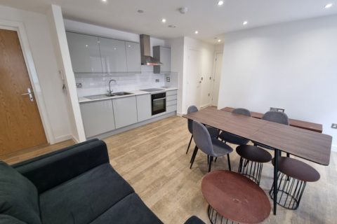 Cleworth Street, Manchester, M15