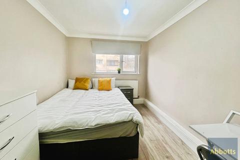 undefined, Oldwyk, Basildon, SS16