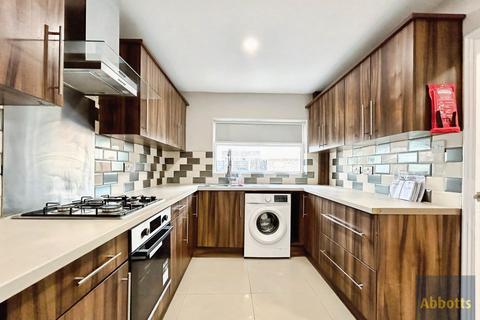 undefined, Oldwyk, Basildon, SS16