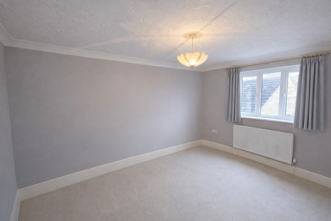 5 bedroom detached house to rent, Kitchener Close, Brandon, IP27