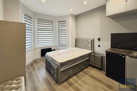 House share to rent, Bournemouth Park Road, SOUTHEND-ON-SEA, SS2