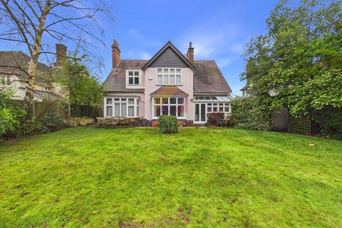 4 bedroom detached house for sale, Fitzwalter Road, Colchester CO3