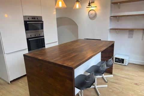 undefined, Carlyon Road, Wembley, HA0