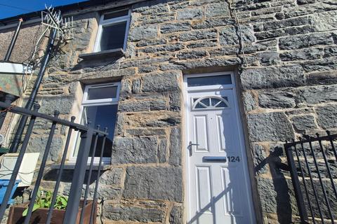 2 bedroom terraced house to rent, Blaenau Ffestiniog, LL41