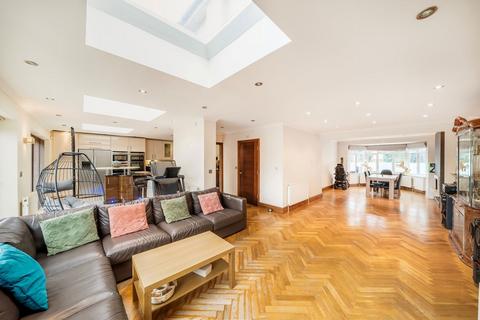 undefined, Beverley Gardens, Wembley HA9