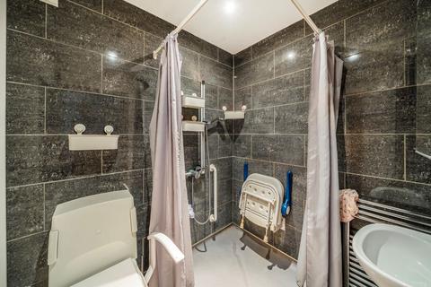 undefined, Beverley Gardens, Wembley HA9