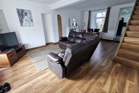 3 bedroom terraced house to rent, Swansea SA5