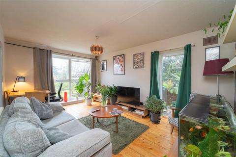 2 bedroom apartment for sale, Meadow Court, Hackness Road, Chorlton Green