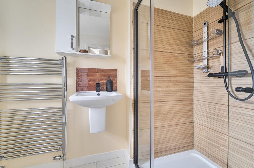 En Suite Shower
