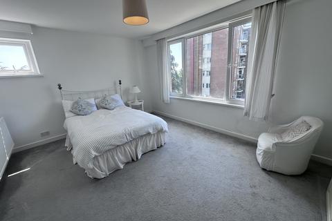 2 bedroom flat to rent, SWANSEA SA3