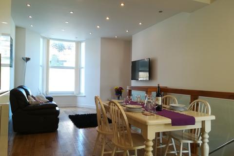 undefined, Swansea SA2