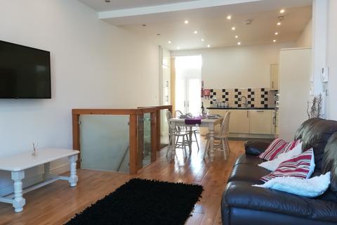 undefined, Swansea SA2