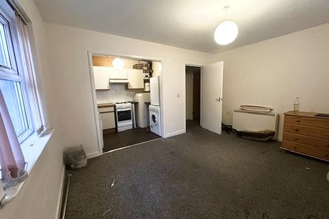 undefined, Milford Haven SA73