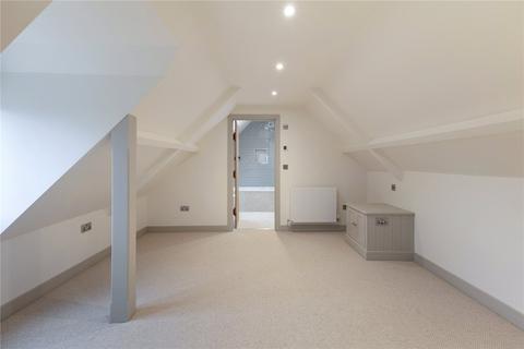 2 bedroom detached house to rent, Oddington, Moreton-in-Marsh, Gloucestershire, GL56