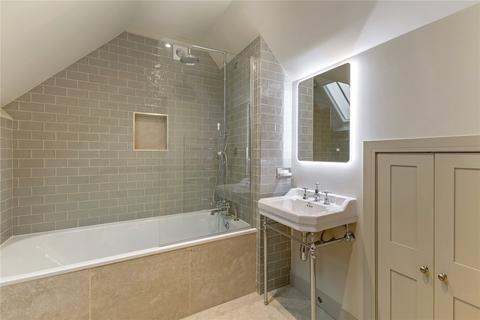 2 bedroom detached house to rent, Oddington, Moreton-in-Marsh, Gloucestershire, GL56