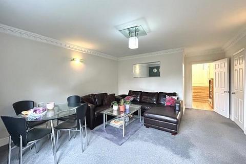 undefined, Hamilton Road, Ealing, W5