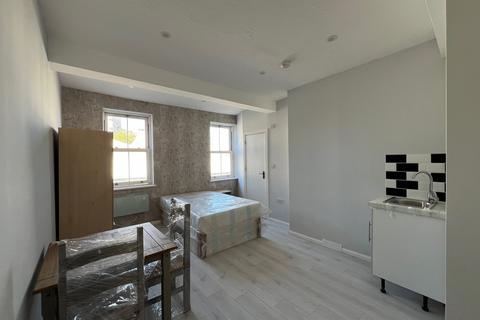 undefined, Commercial Road, Swindon, SN1