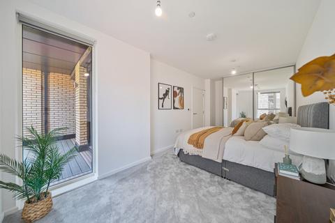 1 bedroom apartment to rent, 6 Headlam Avenue, London SW4