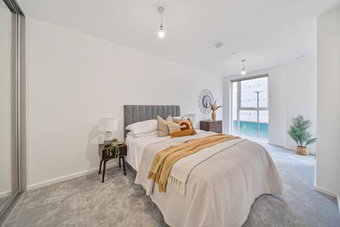 1 bedroom apartment to rent, 6 Headlam Avenue, London SW4