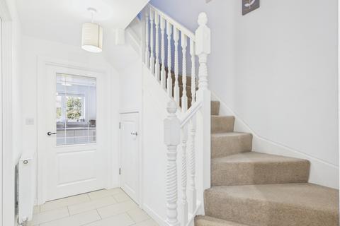 4 bedroom semi-detached house for sale, Royal Gardens, Tadley, RG26