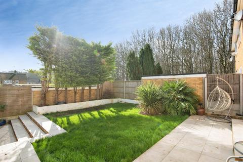 3 bedroom detached house for sale, Marlborough Road, Stevenage