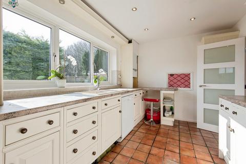3 bedroom detached house for sale, Marlborough Road, Stevenage