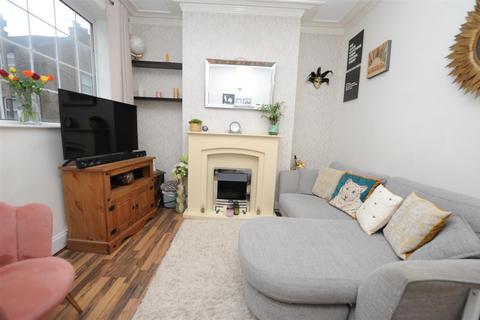 2 bedroom terraced house for sale, Mount Terrace, Eccleshill