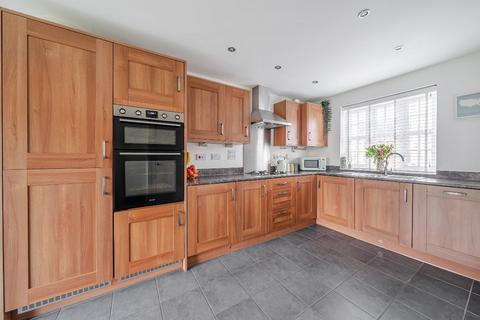 3 bedroom detached house for sale, Downham Close, Great Denham