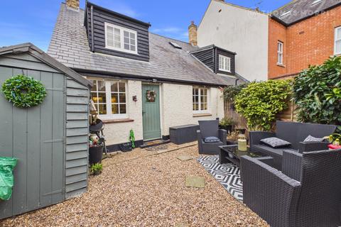 2 bedroom end of terrace house for sale, Sun Street, Bedfordshire SG18